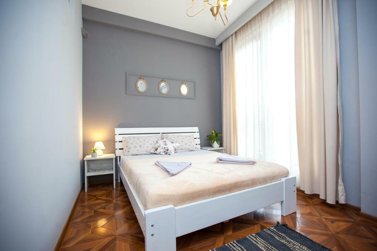 Tbilisi LOA Apartment Bagian luar foto