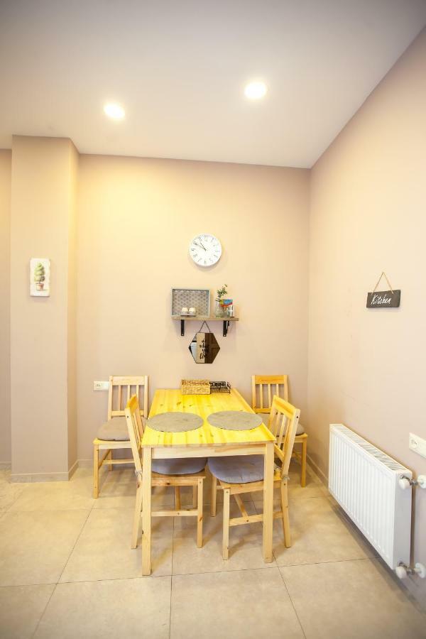 Tbilisi LOA Apartment Bagian luar foto